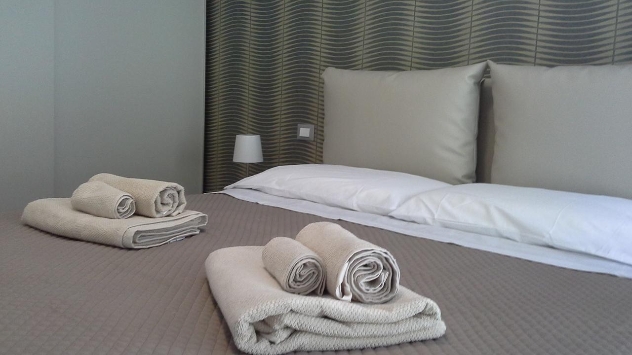 Luxury Rooms Garzilli Palermo Buitenkant foto