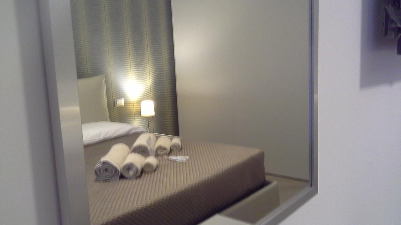 Luxury Rooms Garzilli Palermo Buitenkant foto