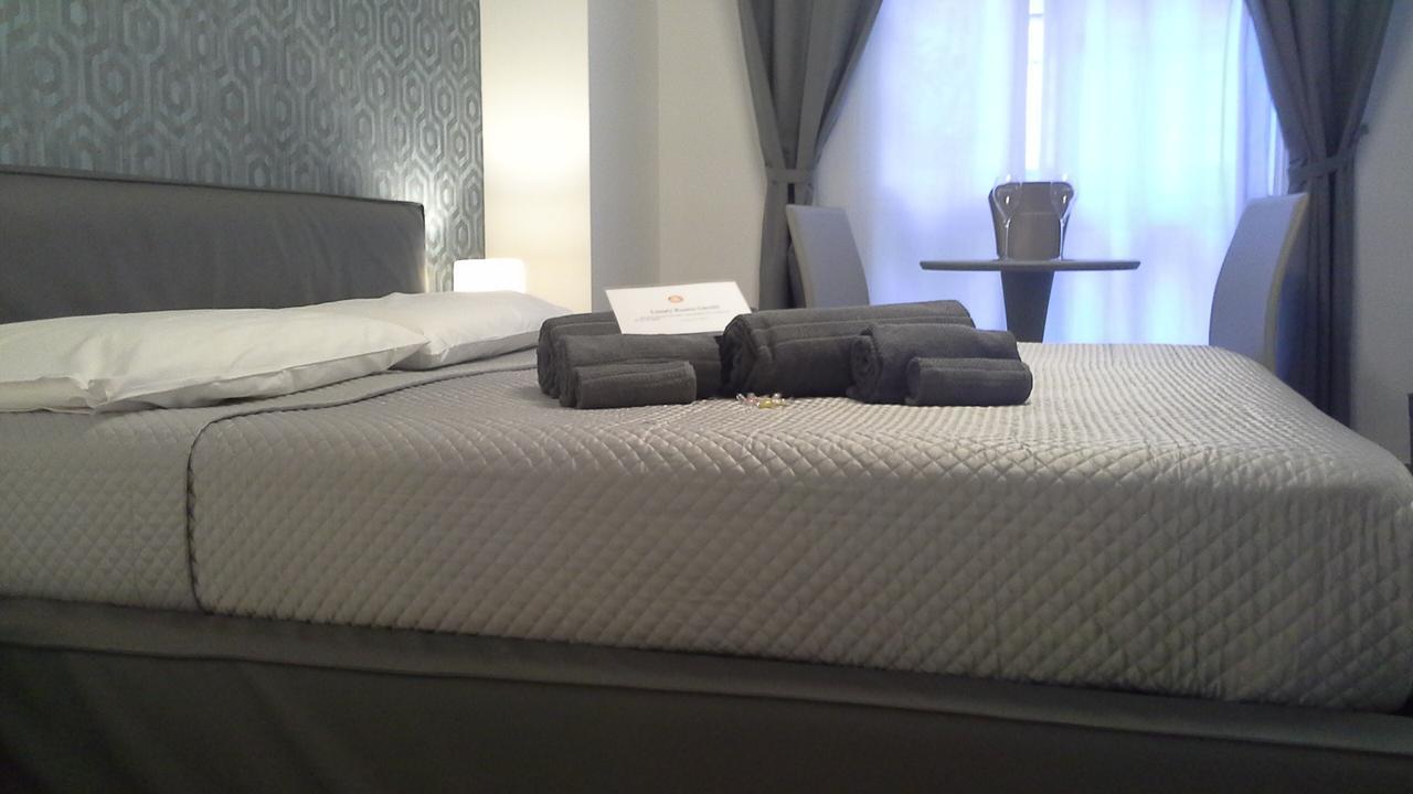 Luxury Rooms Garzilli Palermo Buitenkant foto