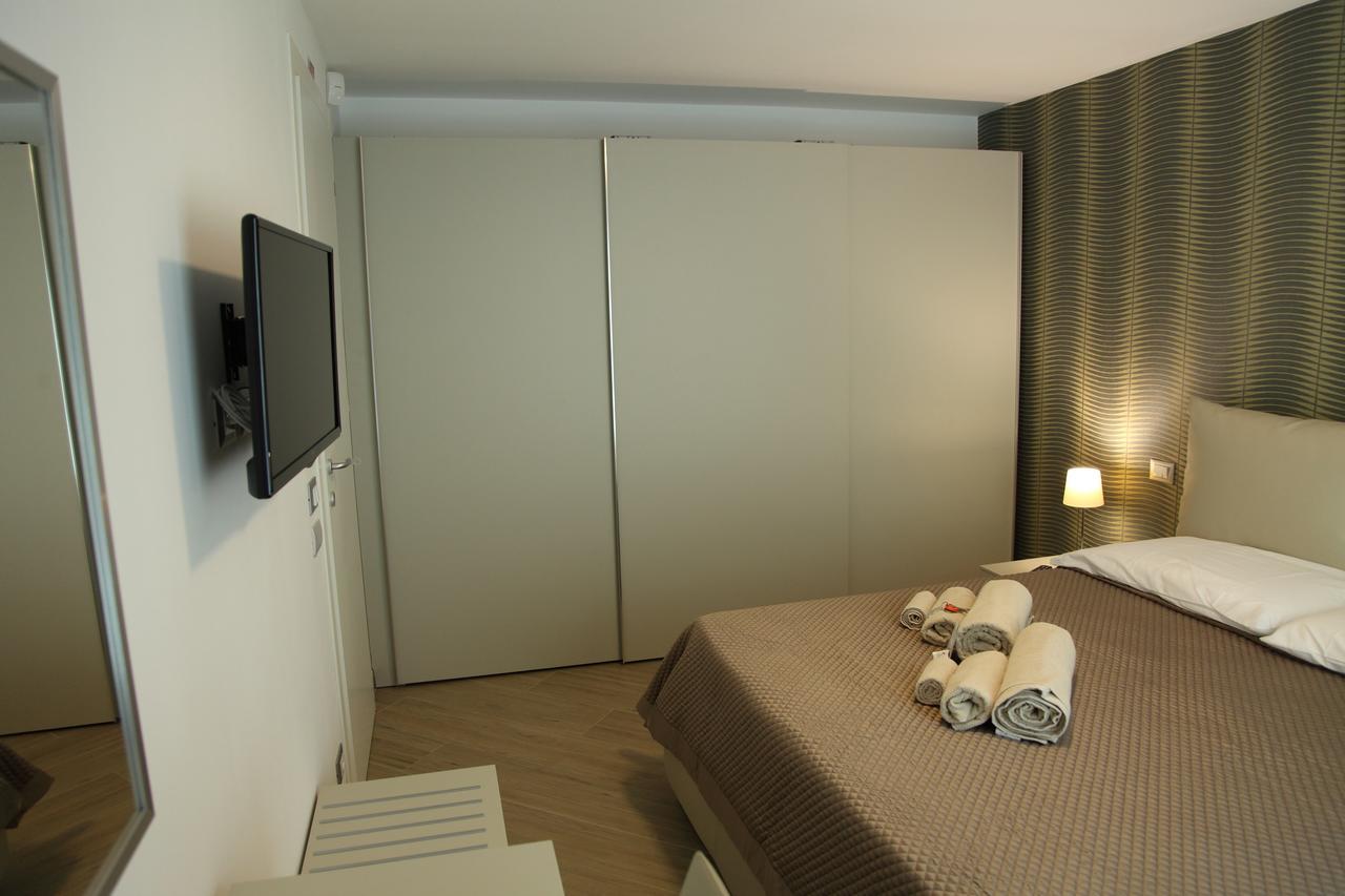 Luxury Rooms Garzilli Palermo Buitenkant foto